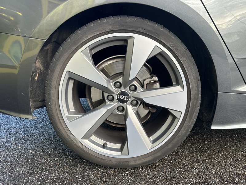 Image Audi 㕁匠佐呒䅂䭃㐠‰䑔⁉〲‴䡃匠吭 CAMERA DE RECUL   SIEGES CHAUFFANTS ENTIEREMENT SUIVI AUDI   CHARGEUR A INDUCTION 2.0 204 ch S-troni