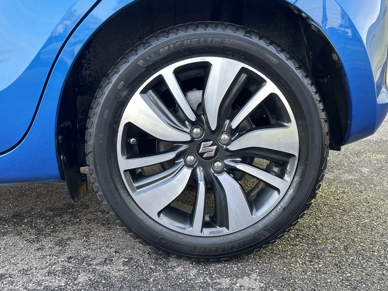 Image Suzuki SWIFT Privilege 1.0 111 ch - Camera de recul - sièges AV chauffant android auto 