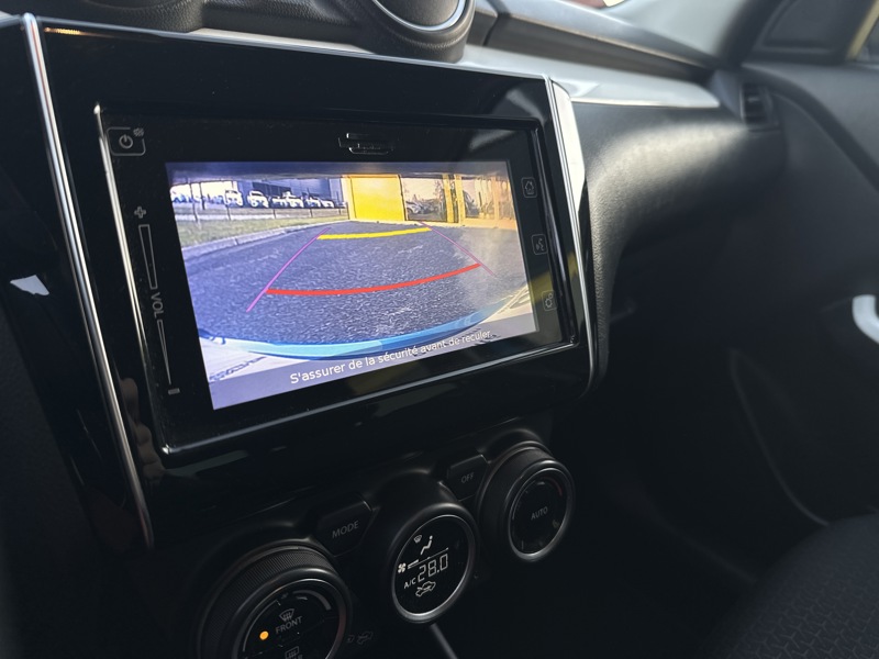 Image Suzuki SWIFT Privilege 1.0 111 ch - Camera de recul - sièges AV chauffant android auto 