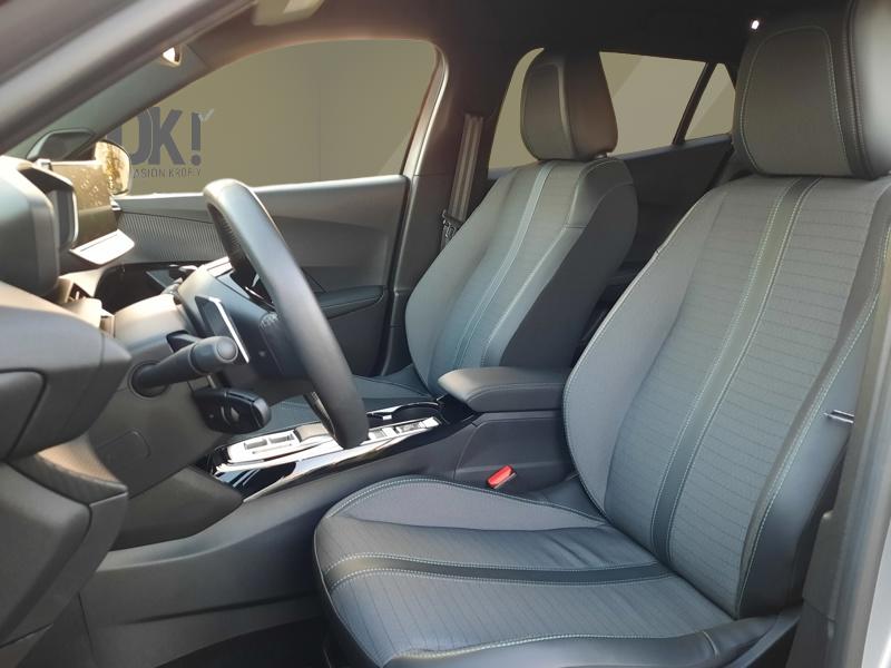 Image Peugeot 2008 1.2 131 ch EAT8 Allure Pack  