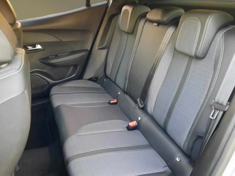 Image Peugeot 2008 1.2 131 ch EAT8 Allure Pack  