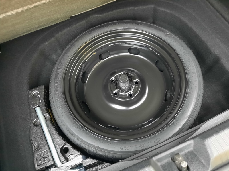 Image Volkswagen GOLF VIII BERLINE 1.5 eTSI 150 ch R-Line 1st DSG7 CAMERA ACC HISTORIQUE COMPLET VW