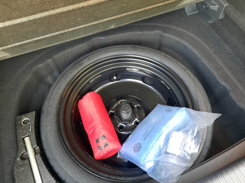 Image Volkswagen GOLF VII BERLINE GTI TCR 2.0 290 ch DSG7 TOIT OUVRANT SUIVI COMPLET VW