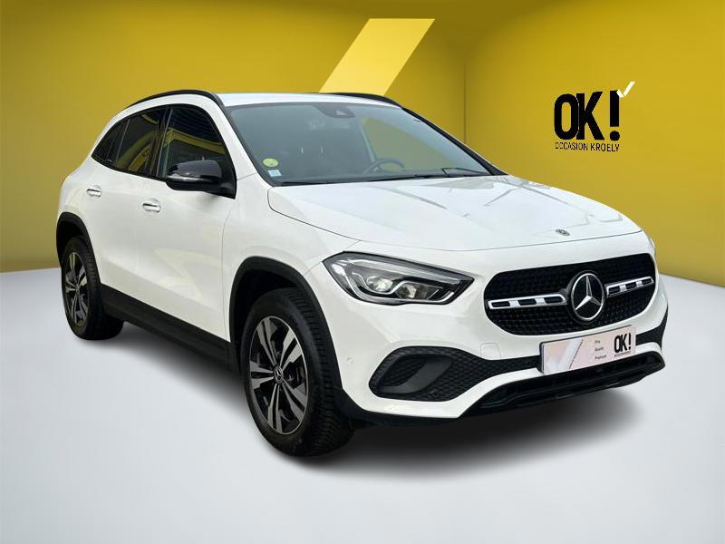 Image Mercedes-Benz GLA 200D PROGRESSIVE LINE 150 CV BVA8 ECLAIRAGE D'AMBIANCE   APPLE CARPLAY PACK SPORT BLACK   CAMERA DE RECUL 
