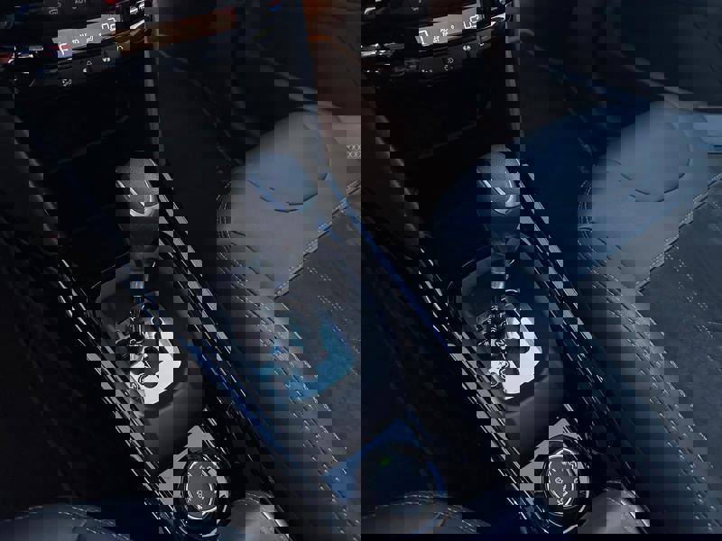 Image Peugeot 2008 CROSSWAY 1.5 120 CH EAT6 CAMERA   REGULATEUR PEU DE KMS 