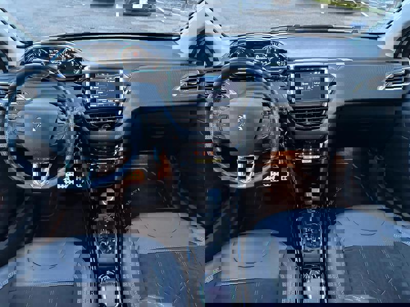 Image Peugeot 2008 CROSSWAY 1.5 120 CH EAT6 CAMERA   REGULATEUR PEU DE KMS 