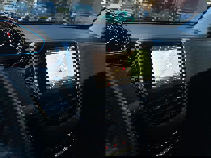 Image Peugeot 2008 CROSSWAY 1.5 120 CH EAT6 CAMERA   REGULATEUR PEU DE KMS 