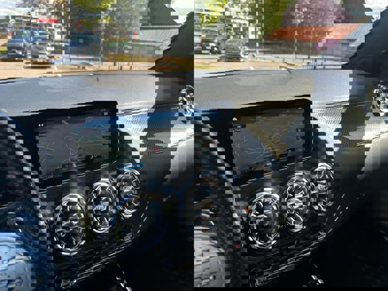 Image Mercedes-Benz CLASSE B 200 AMG LINE  163 CH 7GDCT TO PANO   MULTIBEAM APPLE CAR PLAY   ANGLE MORTS 