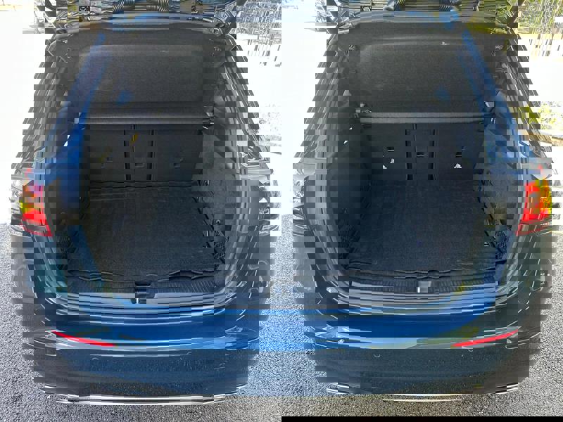 Image Mercedes-Benz CLASSE B 200 AMG LINE  163 CH 7GDCT TO PANO   MULTIBEAM APPLE CAR PLAY   ANGLE MORTS 