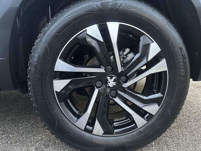 Image Peugeot 2008 GT 1.2  131CH  EAT8 PACK DRIVE ASSIST + TOIT PANORAMIQUE