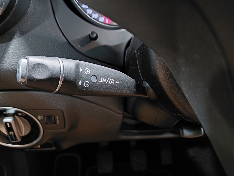 Image Mercedes-Benz GLA 180 INSPIRATION BM6 CAMERA    REGULATEUR 