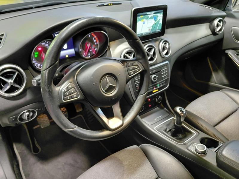 Image Mercedes-Benz GLA 180 INSPIRATION BM6 CAMERA    REGULATEUR 