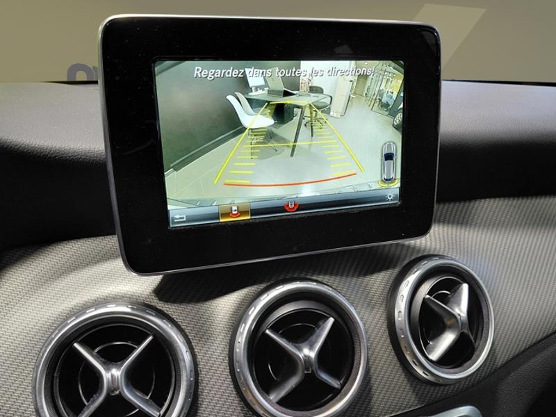 Image Mercedes-Benz GLA 180 INSPIRATION BM6 CAMERA    REGULATEUR 