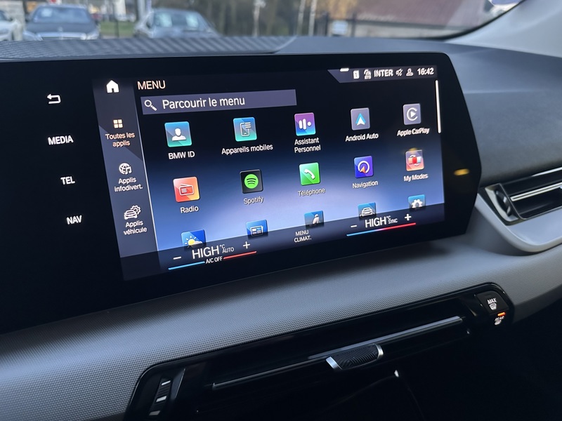 Image BMW 2 ACTIVE TOURER 220 I PACK ASSISTANCE CAMERA 1.5 170 ch avec Stept7