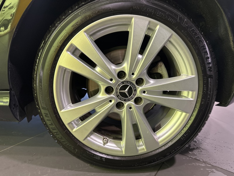 Image Mercedes-Benz CLASSE A 180 d Sensation 7G-DCT CAMERA   RADAR AV AR SUIVI SAV MERCEDES COMPLET