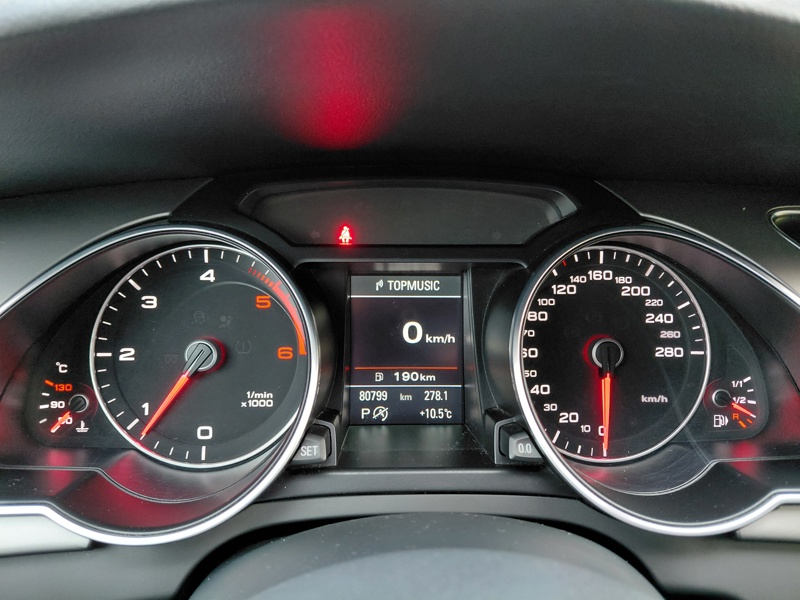 Image Audi A5 COUPÉ 2.0 TDI 190 ch S line S-tronic7 quattro LED Jantes 19