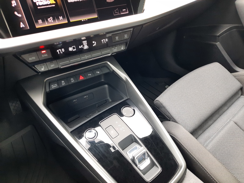 Image Audi A3 SPORTBACK 35 TFSI 1.5 150 ch S-tronic7 advanced AVEC TVA HISTORIQUE COMPLET AUDI