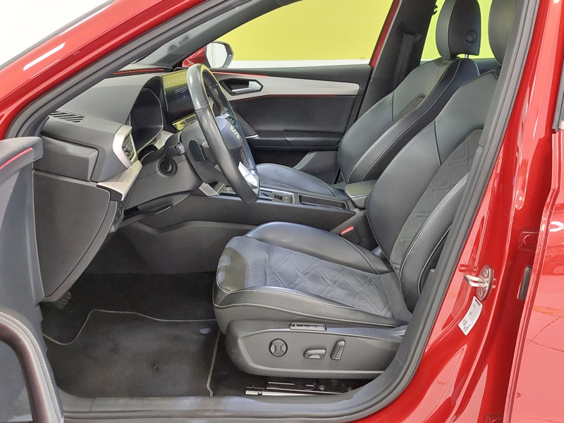 Image Seat LEON 1.4 e-Hybrid 204 Xcellence DSG6 Full leds GPS Caméra Carplay Sièges élec à mémoires ACC Clim auto Gt