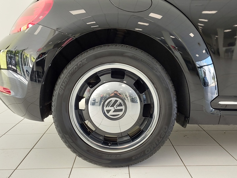 Image Volkswagen COCCINELLE CABRIOLET Vintage 1.2 105 GPS Bluetooth Radars AV/AR Régul Clim auto Gtie 1 an