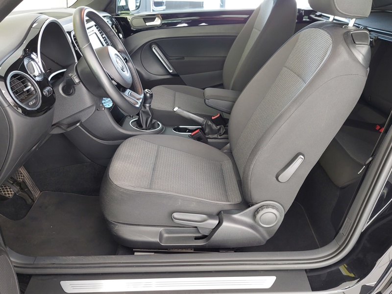 Image Volkswagen COCCINELLE CABRIOLET Vintage 1.2 105 GPS Bluetooth Radars AV/AR Régul Clim auto Gtie 1 an