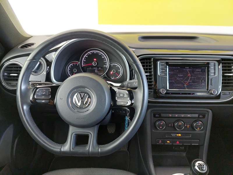 Image Volkswagen COCCINELLE CABRIOLET Vintage 1.2 105 GPS Bluetooth Radars AV/AR Régul Clim auto Gtie 1 an