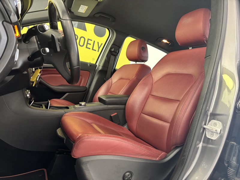 Image Mercedes-Benz 汃獡敳䈠 B 200 1.6 156 Sensation Full leds GPS Caméra Sièges cuir élec chauff à mémoires 1ère main Régul Clim