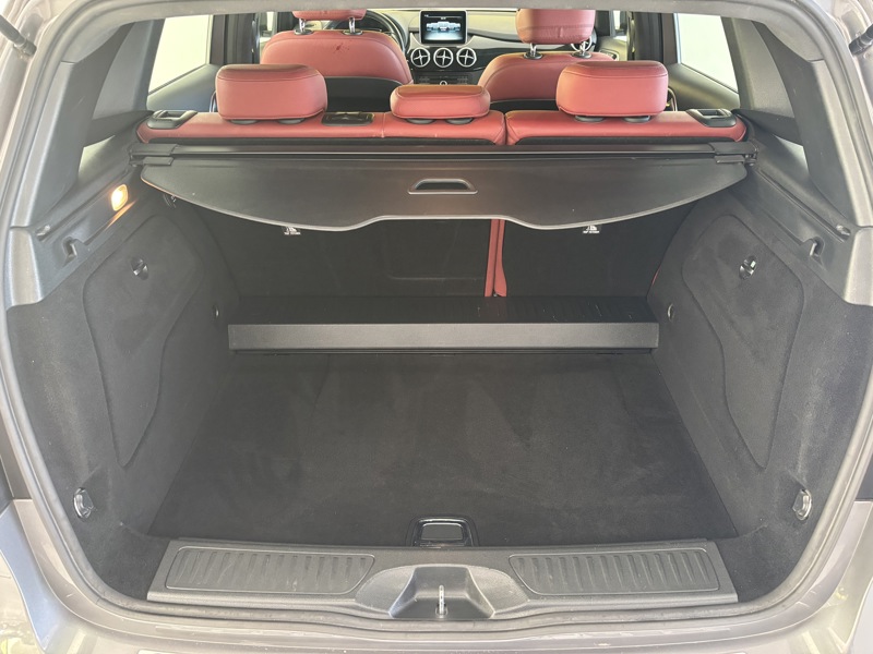 Image Mercedes-Benz 汃獡敳䈠 B 200 1.6 156 Sensation Full leds GPS Caméra Sièges cuir élec chauff à mémoires 1ère main Régul Clim