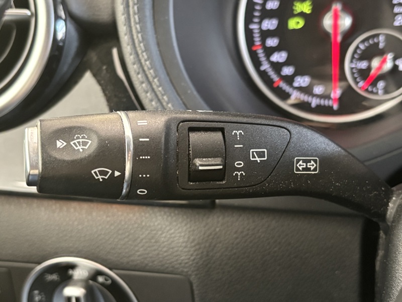 Image Mercedes-Benz 汃獡敳䈠 B 200 1.6 156 Sensation Full leds GPS Caméra Sièges cuir élec chauff à mémoires 1ère main Régul Clim