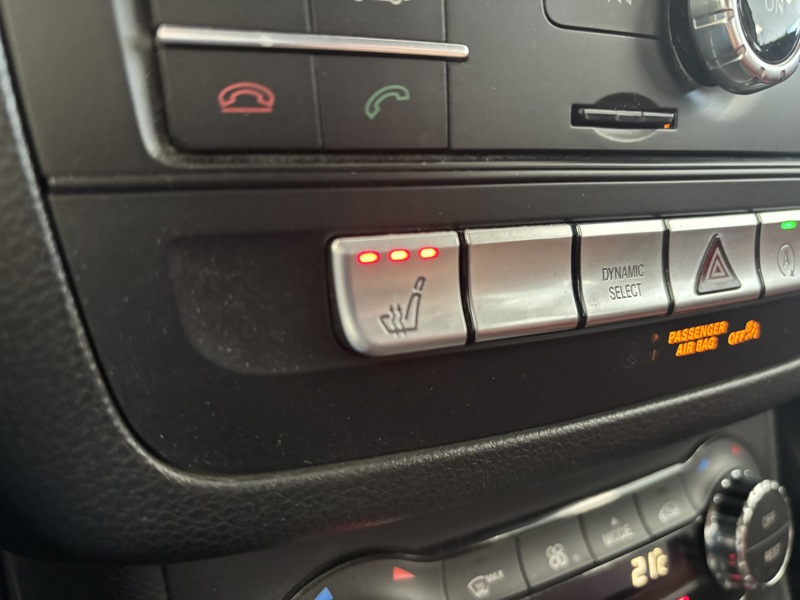 Image Mercedes-Benz 汃獡敳䈠 B 200 1.6 156 Sensation Full leds GPS Caméra Sièges cuir élec chauff à mémoires 1ère main Régul Clim