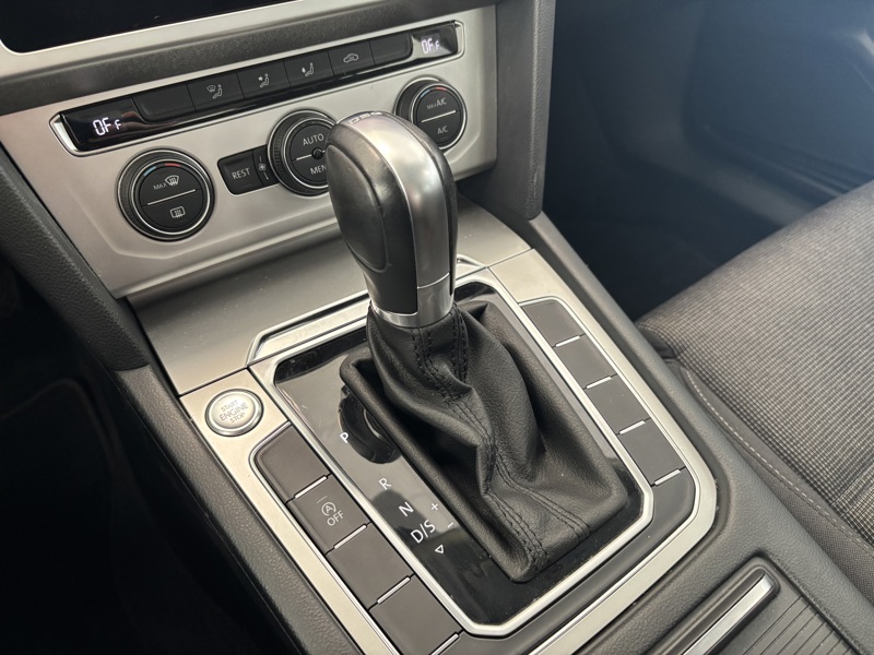 Image Volkswagen PASSAT BERLINE Comfortline 1.5 150 DSG7 Leds GPS Caméra Carplay ACC Clim auto Gtie 1 an