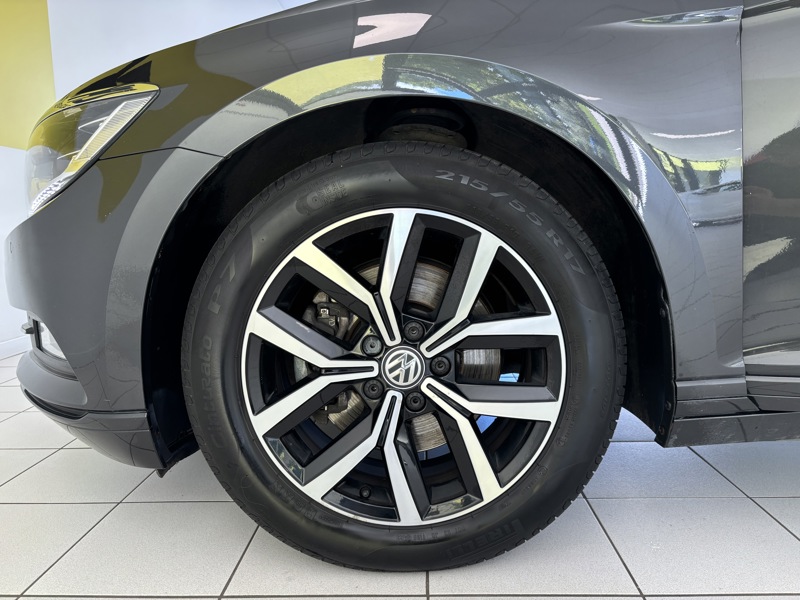 Image Volkswagen PASSAT BERLINE Comfortline 1.5 150 DSG7 Leds GPS Caméra Carplay ACC Clim auto Gtie 1 an