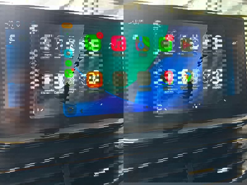 Image Peugeot 〵㠰⠠㄰㈮㄰ⴷ⤾ 1.5 BlueHdi 130 Allure Pack Full leds GPS Caméra Carplay Sièges chauffants 7 places Régul Clim auto 