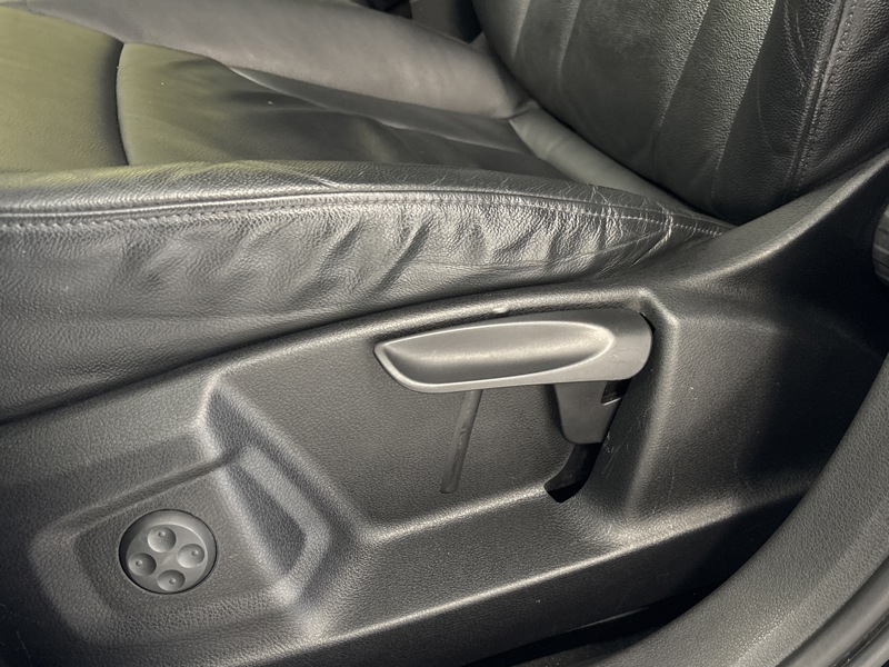 Image Audi Q3 2.0 TDI 184 Ambition Luxe Quattro S-tronic7 GPS Caméra Sièges cuir Régul Clim auto Gtie 1 an 