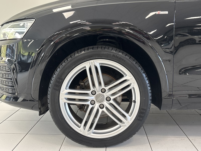 Image Audi Q3 2.0 TDI 184 Ambition Luxe Quattro S-tronic7 GPS Caméra Sièges cuir Régul Clim auto Gtie 1 an 