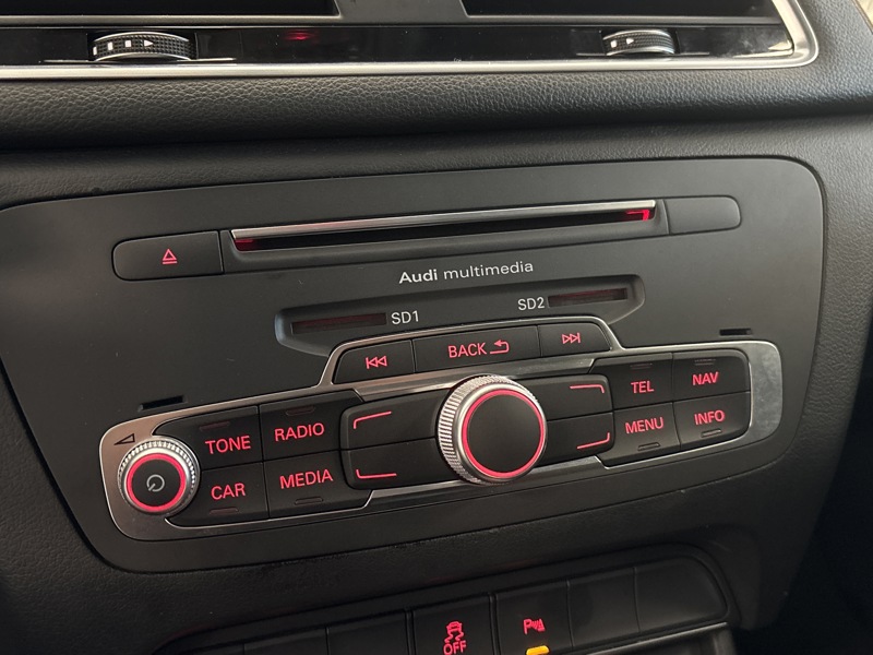 Image Audi Q3 2.0 TDI 184 Ambition Luxe Quattro S-tronic7 GPS Caméra Sièges cuir Régul Clim auto Gtie 1 an 