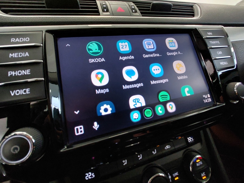 Image Skoda SUPERB BERLINE 1.4 TSI 150 Ambition DSG7 GPS Carplay Radar Régul Clim auto Gtie 1 an