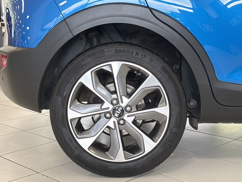 Image Kia STONIC 1.0 T-GDI 120 DCT Launch Edition GPS Caméra Carplay Régul Clim auto  Gtie 1 an 