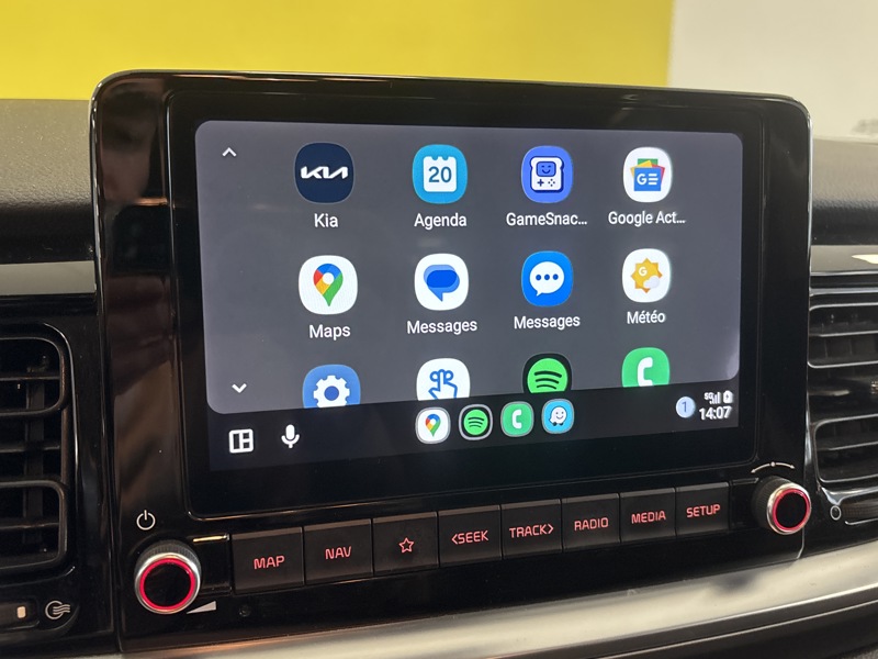 Image Kia STONIC 1.0 T-GDI 120 DCT Launch Edition GPS Caméra Carplay Régul Clim auto  Gtie 1 an 