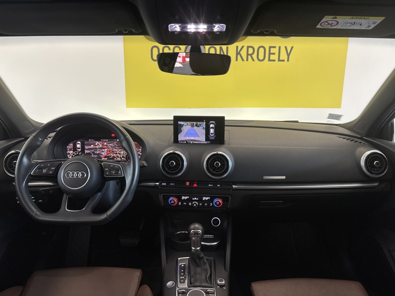 Image Audi A3 BERLINE 35 TFSI 1.5 150 design S-tronic7 Full leds GPS Caméra Carplay Virtual Drive Select Sièges cuir élec 