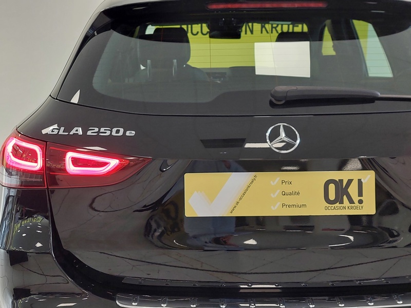 Image Mercedes-Benz 䱇A 250 e Progressive Line  Full leds GPS Caméra Carplay Sièges chauffants Distronic Clim auto  Gtie 1 a