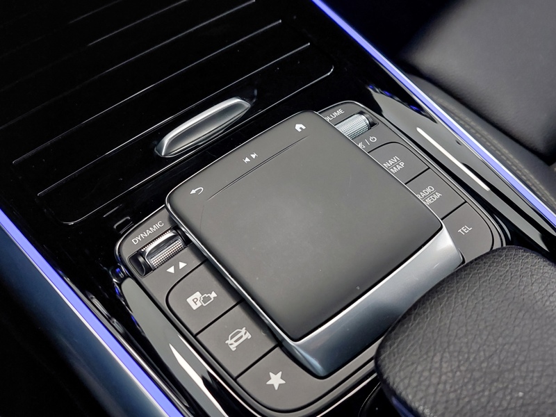 Image Mercedes-Benz 䱇A 250 e Progressive Line  Full leds GPS Caméra Carplay Sièges chauffants Distronic Clim auto  Gtie 1 a