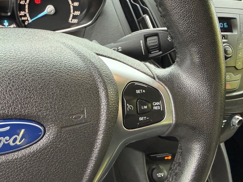 Image Ford TOURNEO COURIER 1.0 100 Titanium Bluetooth Radar Régul Clim Gtie 1 an