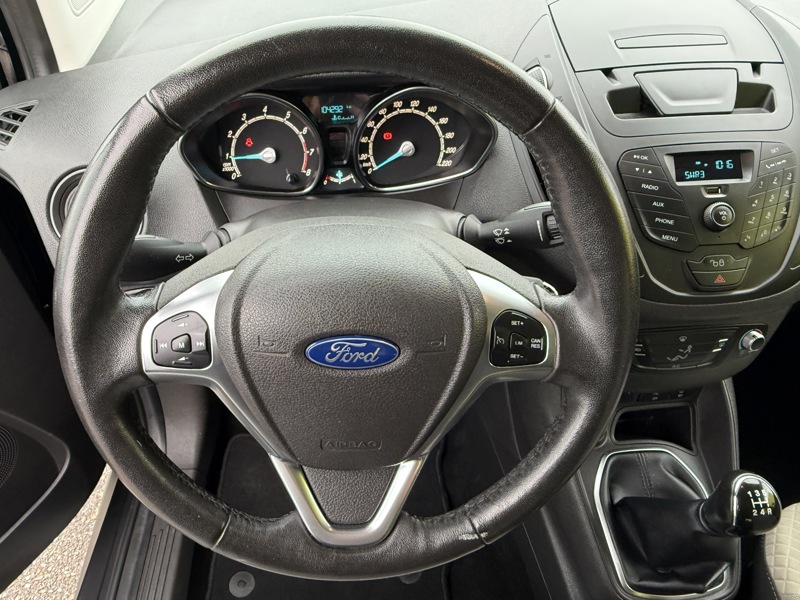 Image Ford TOURNEO COURIER 1.0 100 Titanium Bluetooth Radar Régul Clim Gtie 1 an