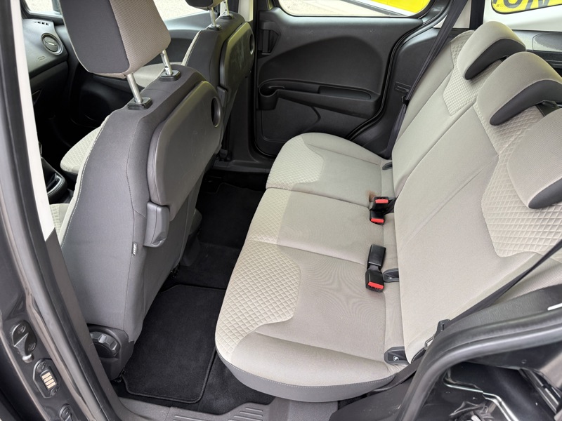 Image Ford TOURNEO COURIER 1.0 100 Titanium Bluetooth Radar Régul Clim Gtie 1 an