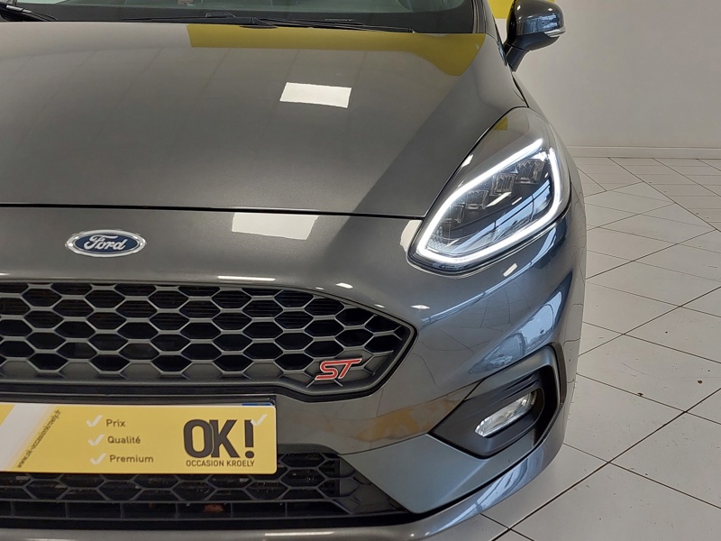 Image Ford FIESTA 1.5 Ecoboost 200 ST Pack Full leds GPS Caméra BO Carplay Sièges chauffants Régul Clim auto Gtie 1 an