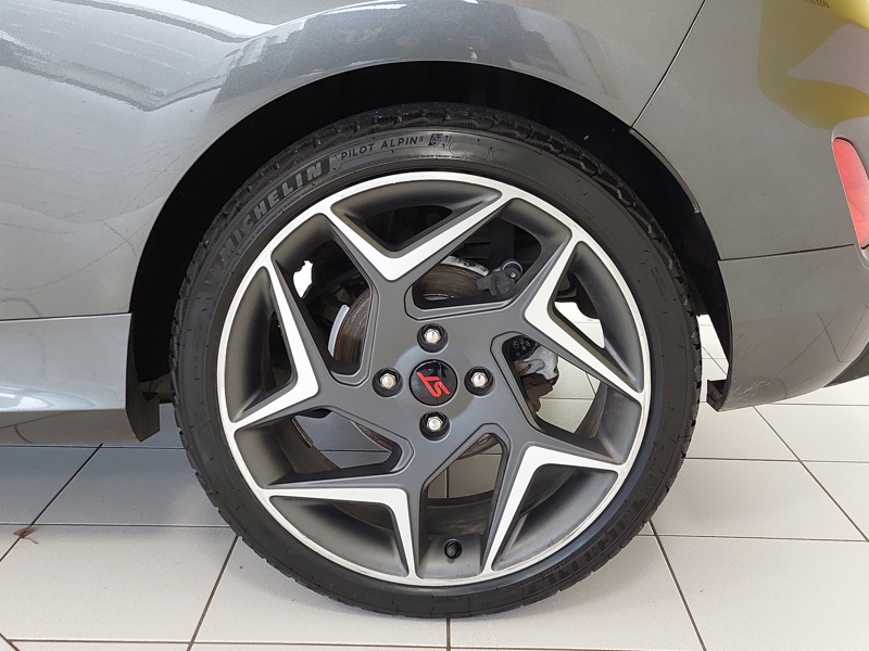 Image Ford FIESTA 1.5 Ecoboost 200 ST Pack Full leds GPS Caméra BO Carplay Sièges chauffants Régul Clim auto Gtie 1 an