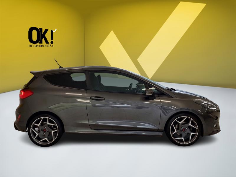 Image Ford FIESTA 1.5 Ecoboost 200 ST Pack Full leds GPS Caméra BO Carplay Sièges chauffants Régul Clim auto Gtie 1 an