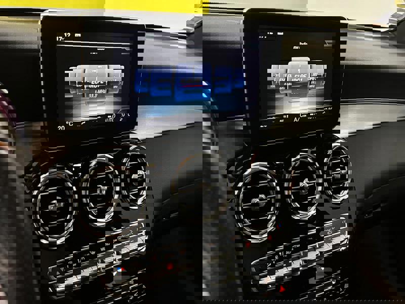 Image Mercedes-Benz GLC SUV 220 d  2.0 170 4MATIC SUV Night Edition Full leds GPS Caméra Attelage Sièges chauffants Régul Clim a