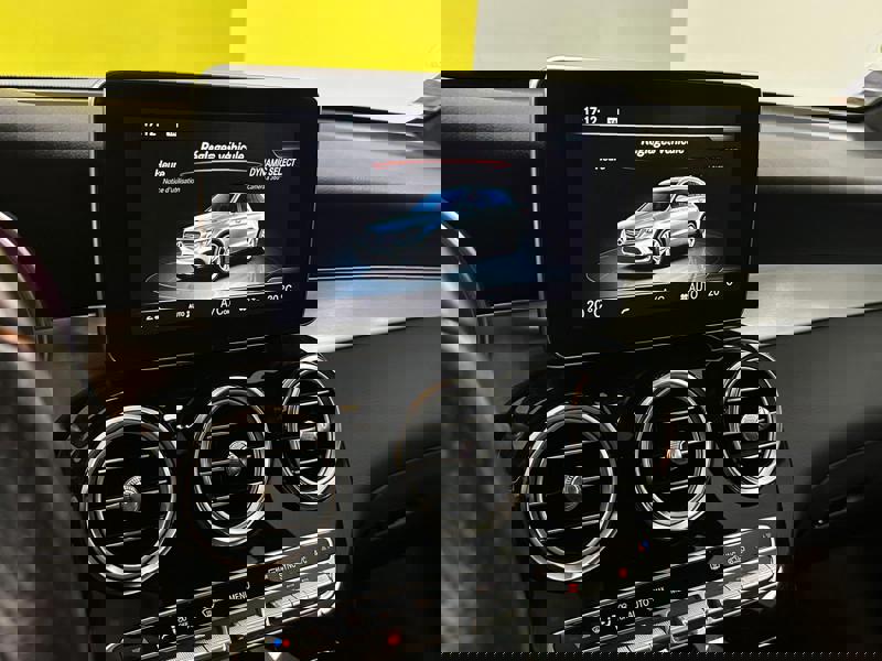 Image Mercedes-Benz GLC SUV 220 d  2.0 170 4MATIC SUV Night Edition Full leds GPS Caméra Attelage Sièges chauffants Régul Clim a