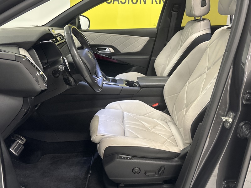 Image DS DS 7 CROSSBACK 1.6 225 E-Tense 4x2 Rivoli BVA8  Matrix Leds TO GPS Carplay Sièges cuir élec chauff à mémoires Régul
